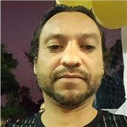 PRO ATIVO, COMPROMETIDO E DETERMINADO Mestrando do Mestrado Profissional em Educação Teoria e Prática de Ensino pela UFPR,
Especialista e Filosofia e Ensino, Especialista e Comunicação Política e Imagem UFPR,
especialista em Arte e Educação pelo IBPEX, po